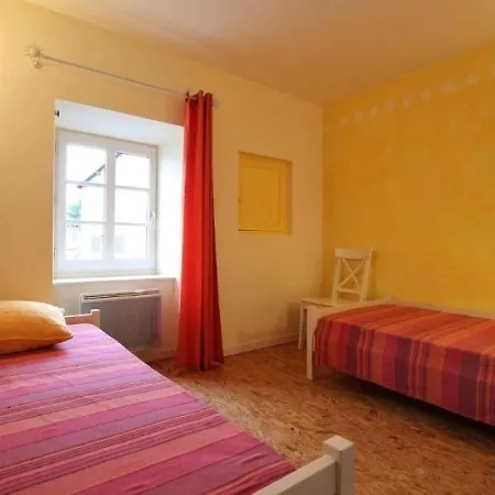 Saint-beauzire, 3 Pieces, 4 Personnes - Fr-1-582-9
